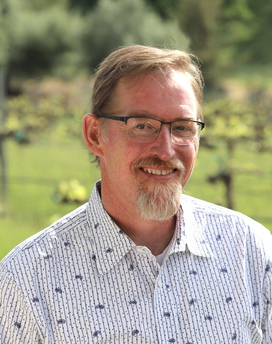 S3E42: La Terra Fina R&D Director Dan Howell on leading with honesty to build strong relationships with teams and suppliers