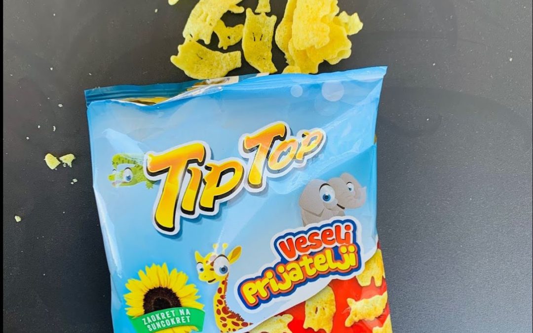 Kimberly reviews Tip Top puffed snacks in Croatia